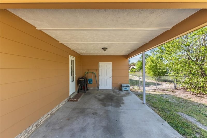 3627 Kenny Dr, Hope Mills, NC 28348