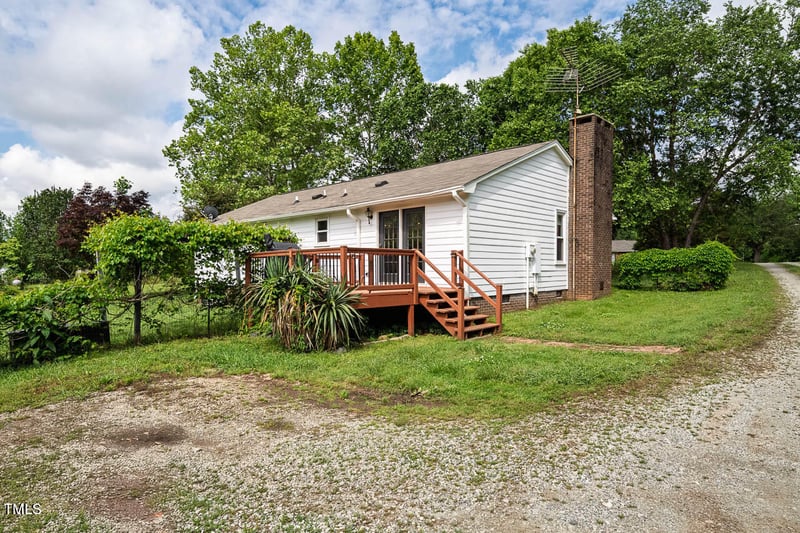 3627 Nc 57 , Hillsborough, NC 27278