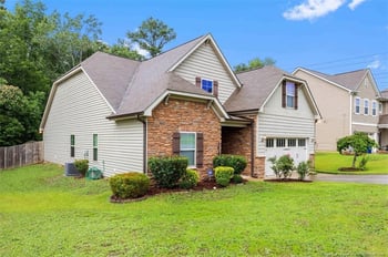 3628 Ambition Rd, Fayetteville, NC 28306