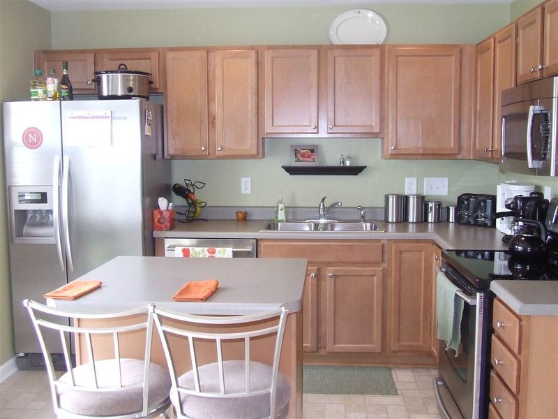 3628 Bison Hill Ln, Raleigh, NC 27604