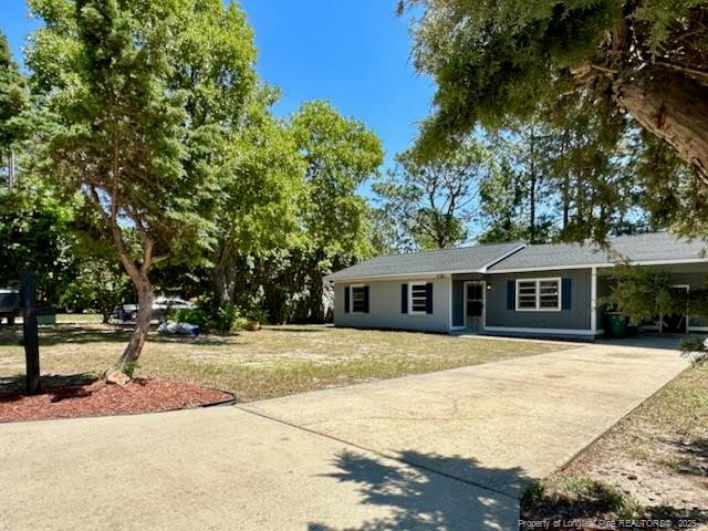 3629 Metric Dr, Hope Mills, NC 28348