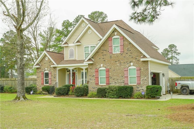 3629 Pine Cone Ln, Fayetteville, NC 28306