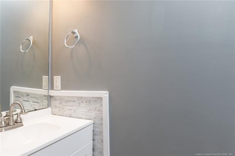 3629 Standard Dr, Fayetteville, NC 28306