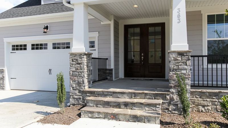 363 Stonehouse Dr #93, Apex, NC 27523