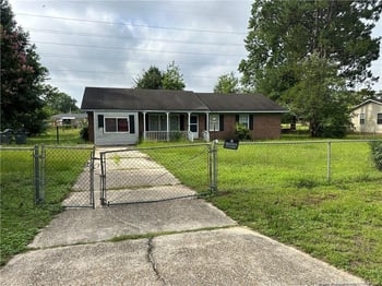 3631 Kenny Dr, Hope Mills, NC 28348