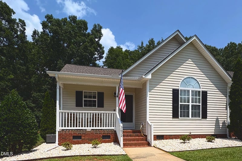 3632 Cotton Gin Dr, Clayton, NC 27527