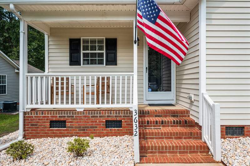 3632 E Cotton Gin Dr, Clayton, NC 27527