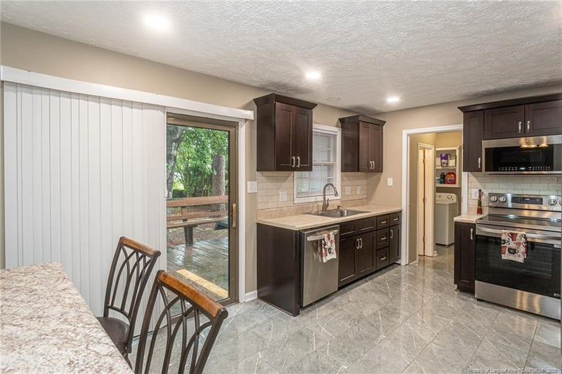 3632 Daughtridge Dr, Fayetteville, NC 28311