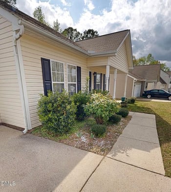 3633 Blue Blossom Dr, Raleigh, NC 27616