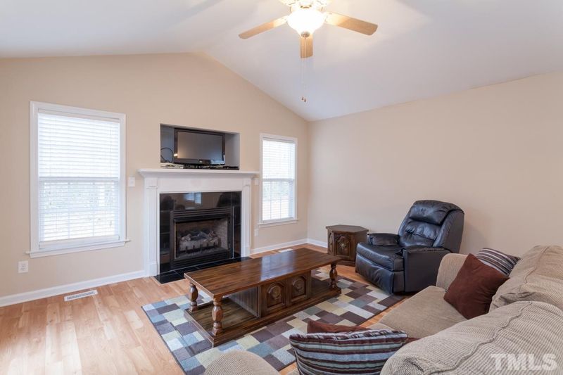 3634 E Cotton Gin Dr, Clayton, NC 27527