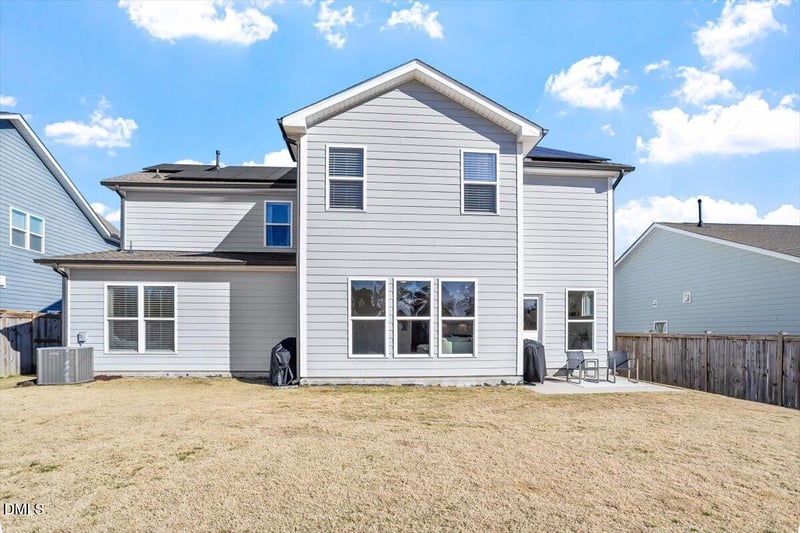 3635 Autumn Creek Dr, Fuquay Varina, NC 27526