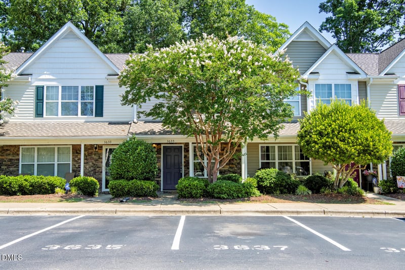 3635 Bison Hill Ln, Raleigh, NC 27604