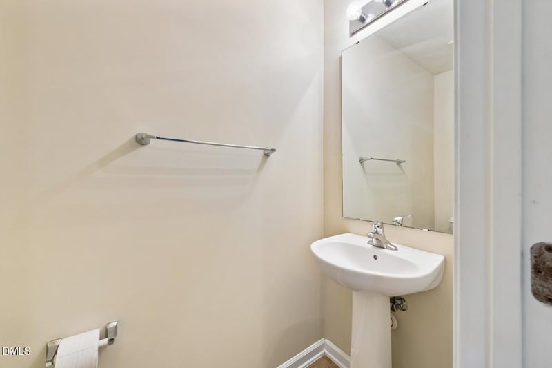 3635 Bison Hill Ln, Raleigh, NC 27604