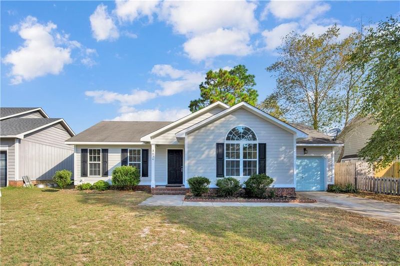 3636 Lubbock Dr, Hope Mills, NC 28348