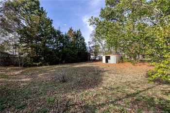 3636 Metric Dr, Hope Mills, NC 28348