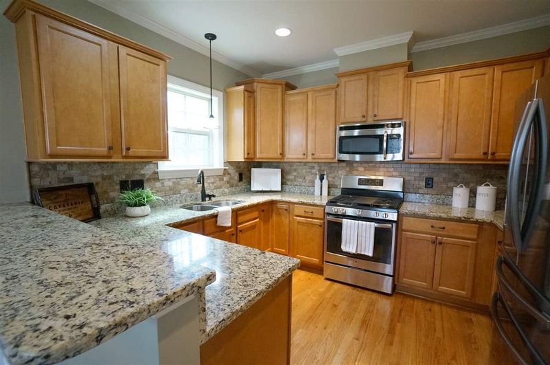 3636 Pine Needles Dr, Wake Forest, NC 27587