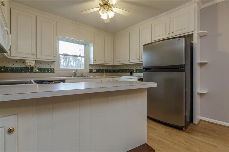 3638 Maple Ave, Burlington, NC 27215