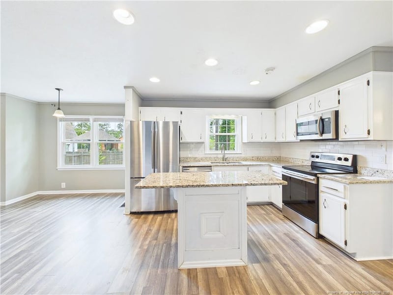 3638 Thorndike Dr, Fayetteville, NC 28311