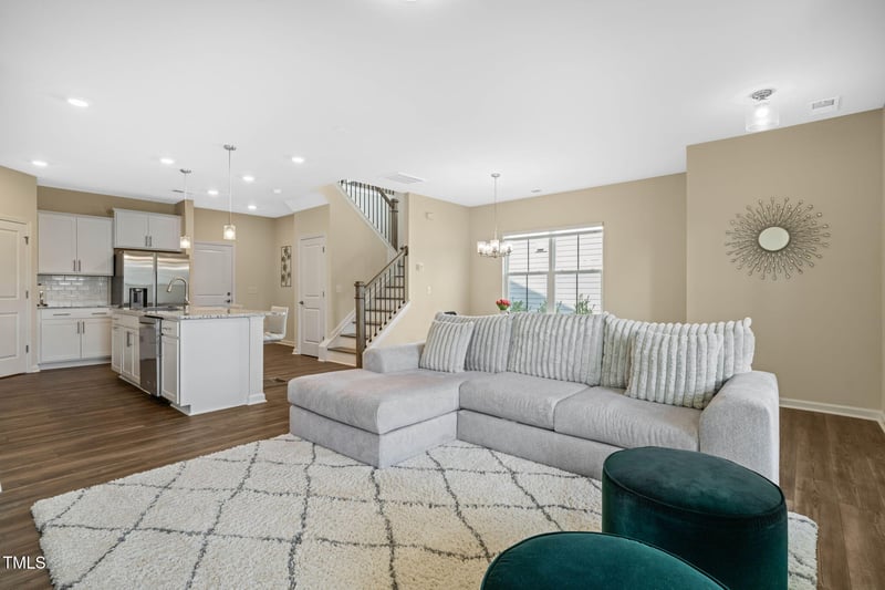 364 Abbots Mill Dr, Raleigh, NC 27603
