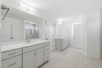 364 Brindle Dr, Fuquay Varina, NC 27526