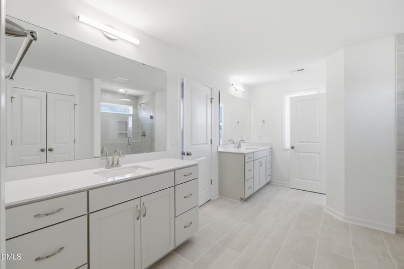 364 Brindle Dr, Fuquay Varina, NC 27526