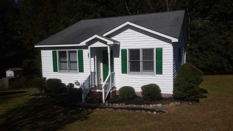 364 Chinaberry Ln, Angier, NC 27592