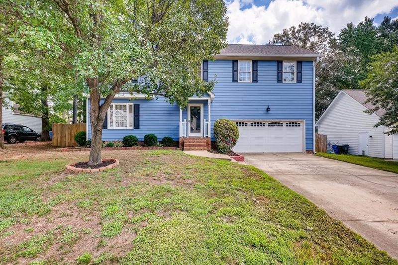3641 Epperly Ct, Raleigh, NC 27616