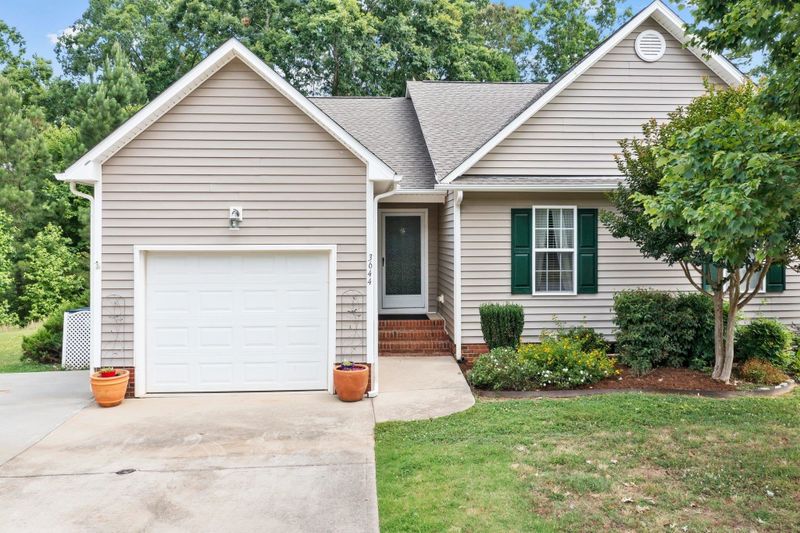 3644 E Cotton Gin Dr, Clayton, NC 27527