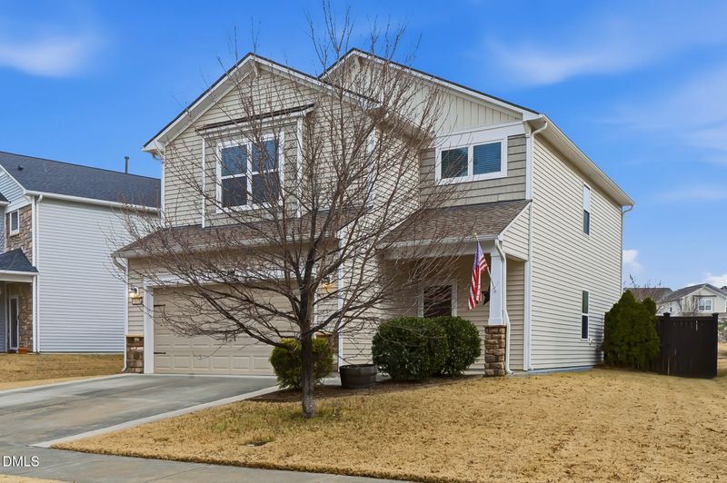 3645 Althorp Dr, Raleigh, NC 27616