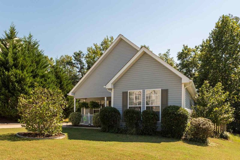 3645 Blue Blossom Dr, Raleigh, NC 27616