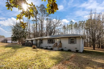 3645 Hicksboro Rd, Henderson, NC 27537