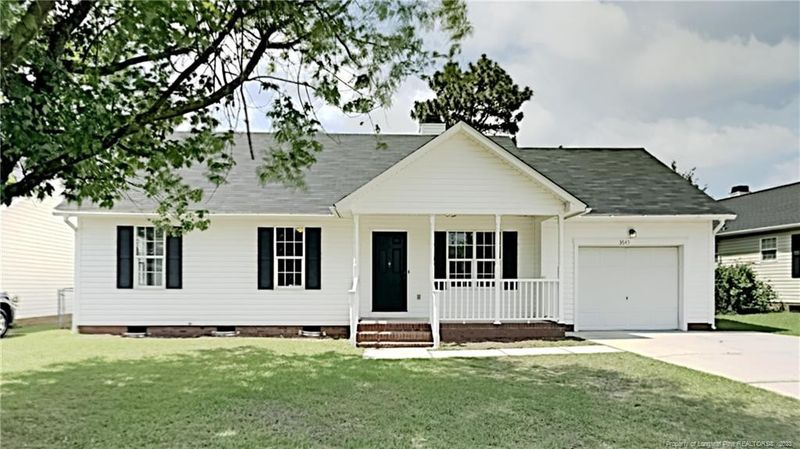 3645 Lubbock Dr, Hope Mills, NC 28348