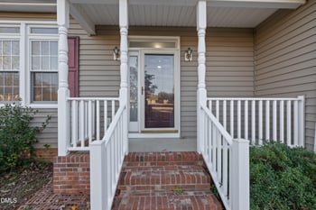 3645 Pointe Dr, Apex, NC 27539