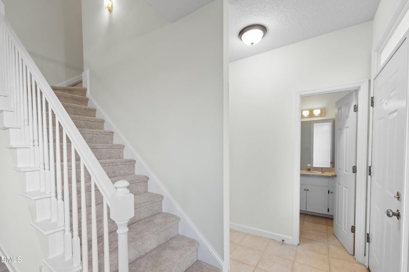 3645 Pointe Dr, Apex, NC 27539