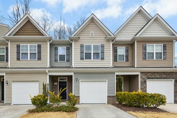 3645 Water Mist Ln, Raleigh, NC 27604