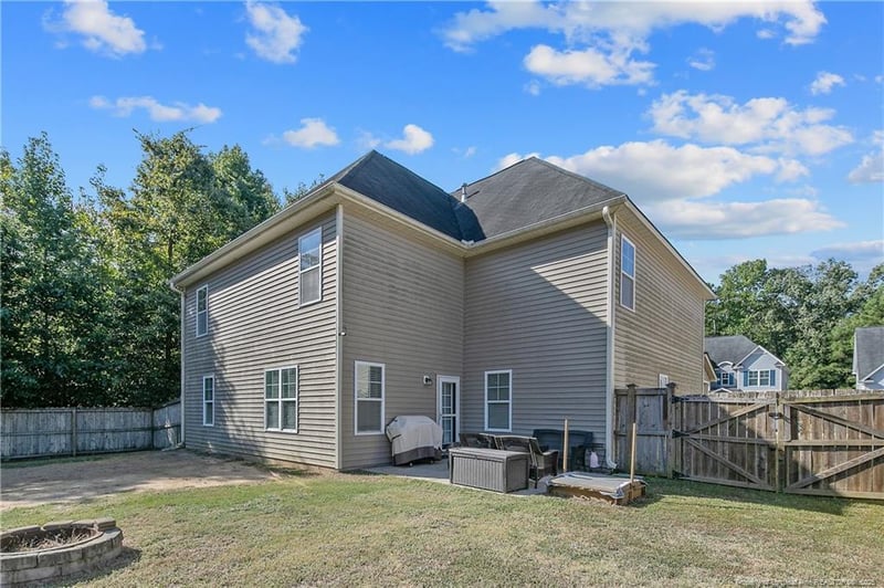 3646 Badin Lake Ln, Fayetteville, NC 28314