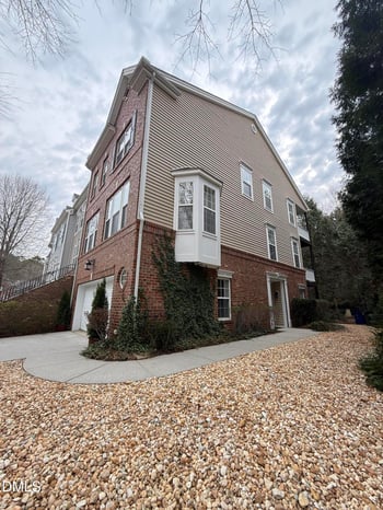 3647 Edgemont Dr, Raleigh, NC 27612