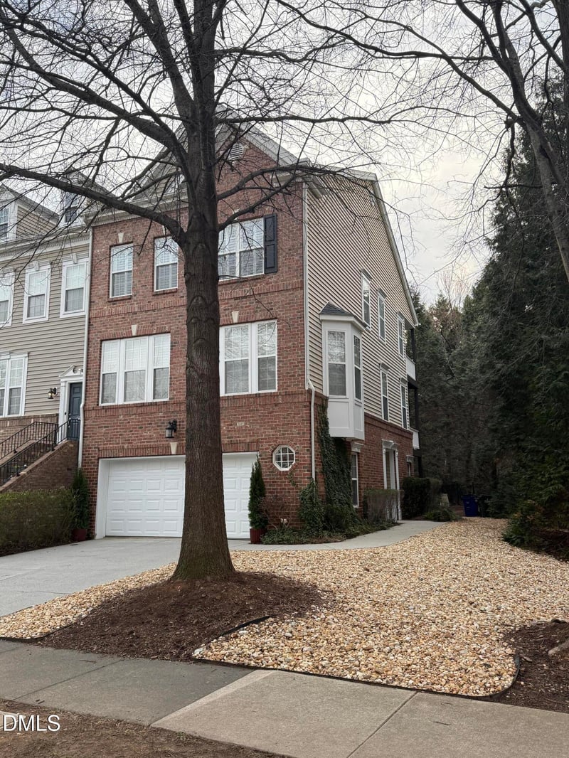 3647 Edgemont Dr, Raleigh, NC 27612
