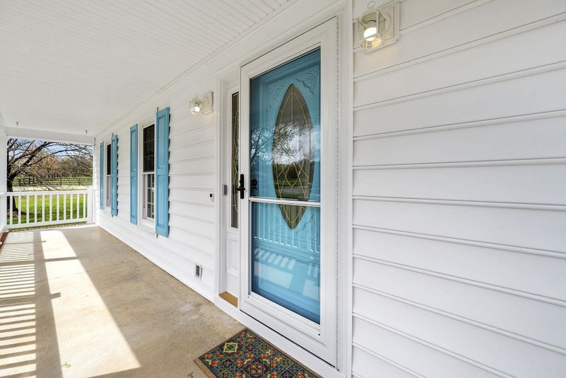3648 S Pointe Dr, Apex, NC 27539