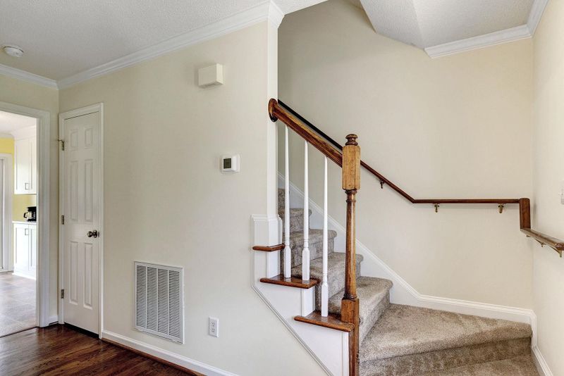 3648 S Pointe Dr, Apex, NC 27539