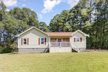 365 Landmark Rd, Willow Springs, NC 27592