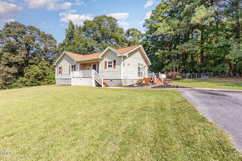 365 Landmark Rd, Willow Springs, NC 27592