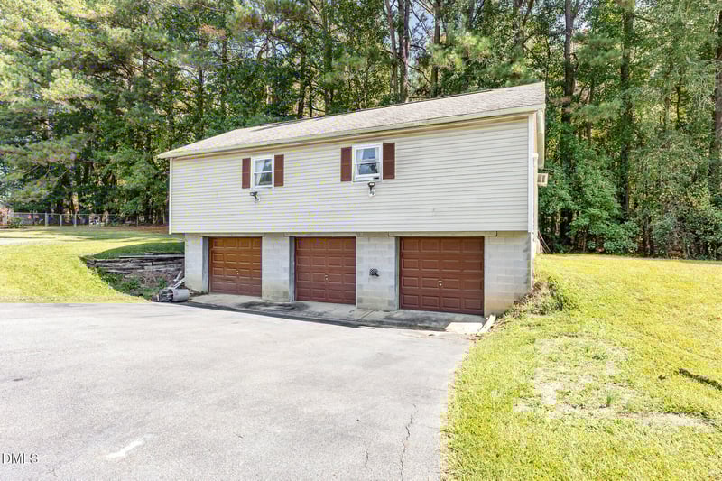 365 Landmark Rd, Willow Springs, NC 27592