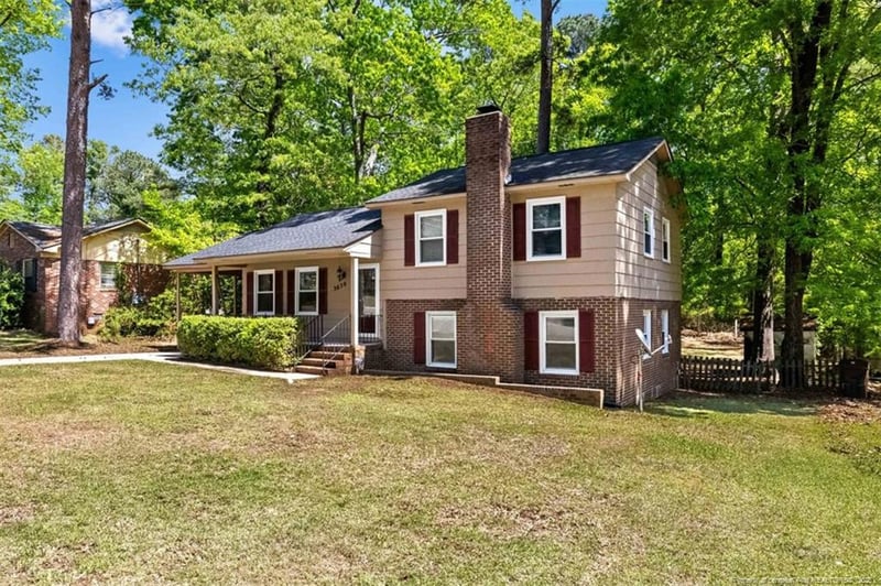 3650 Florida Dr Extension, Fayetteville, NC 28311