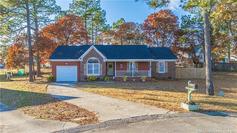 3650 Hanover Dr, Hope Mills, NC 28348