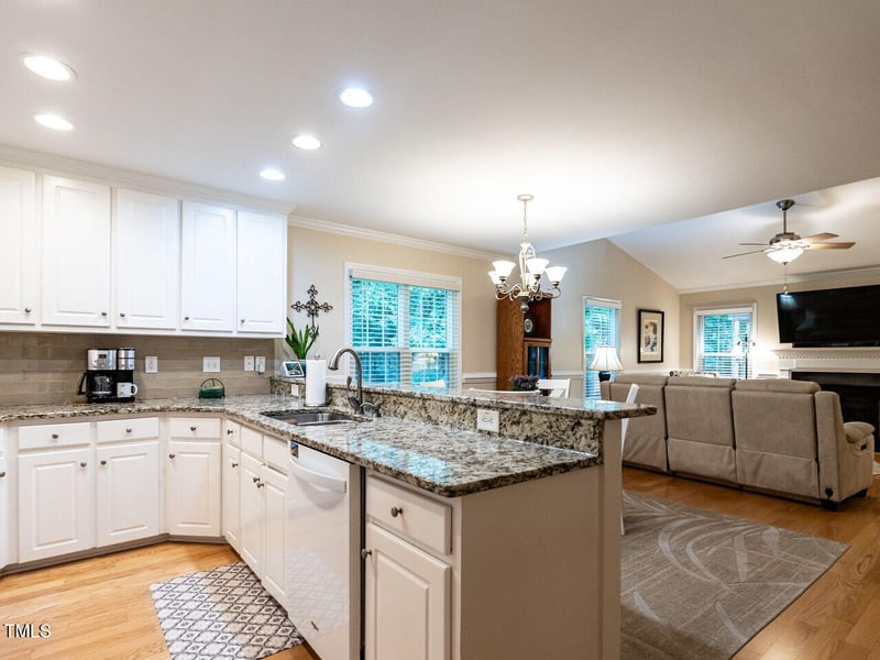 3652 Cotton Gin Dr, Clayton, NC 27527