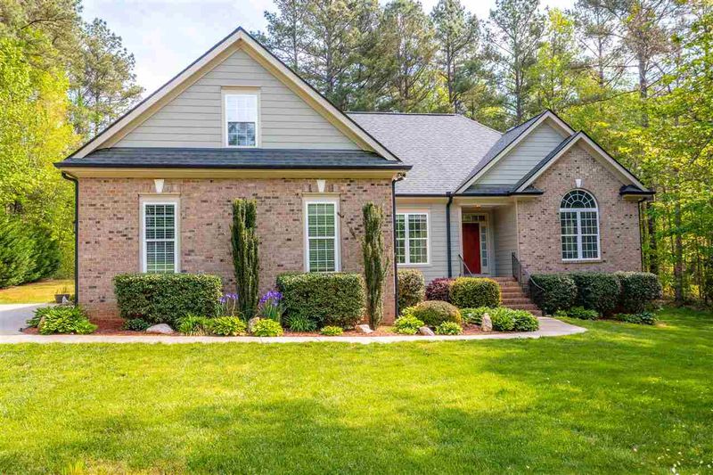 3655 Jordan Cir, Franklinton, NC 27525