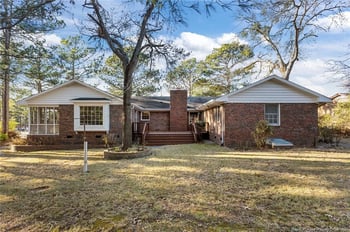 3659 Lake Forest Dr, Hope Mills, NC 28348