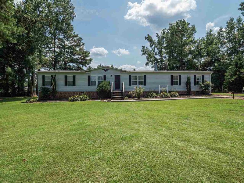 366 Howard Tant Rd, Zebulon, NC 27597