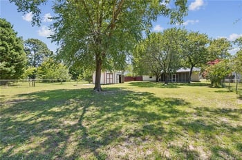 3660 Metric Dr, Hope Mills, NC 28348